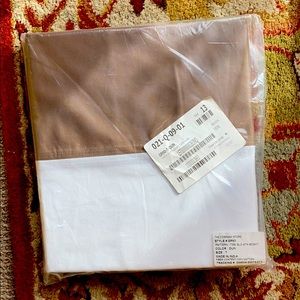 Twin bed skirt-New